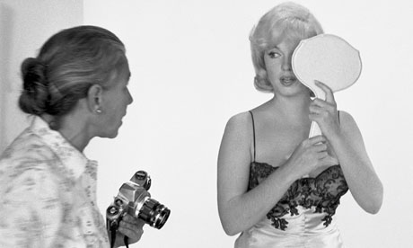 Eve Arnold and Marilyn Monroe